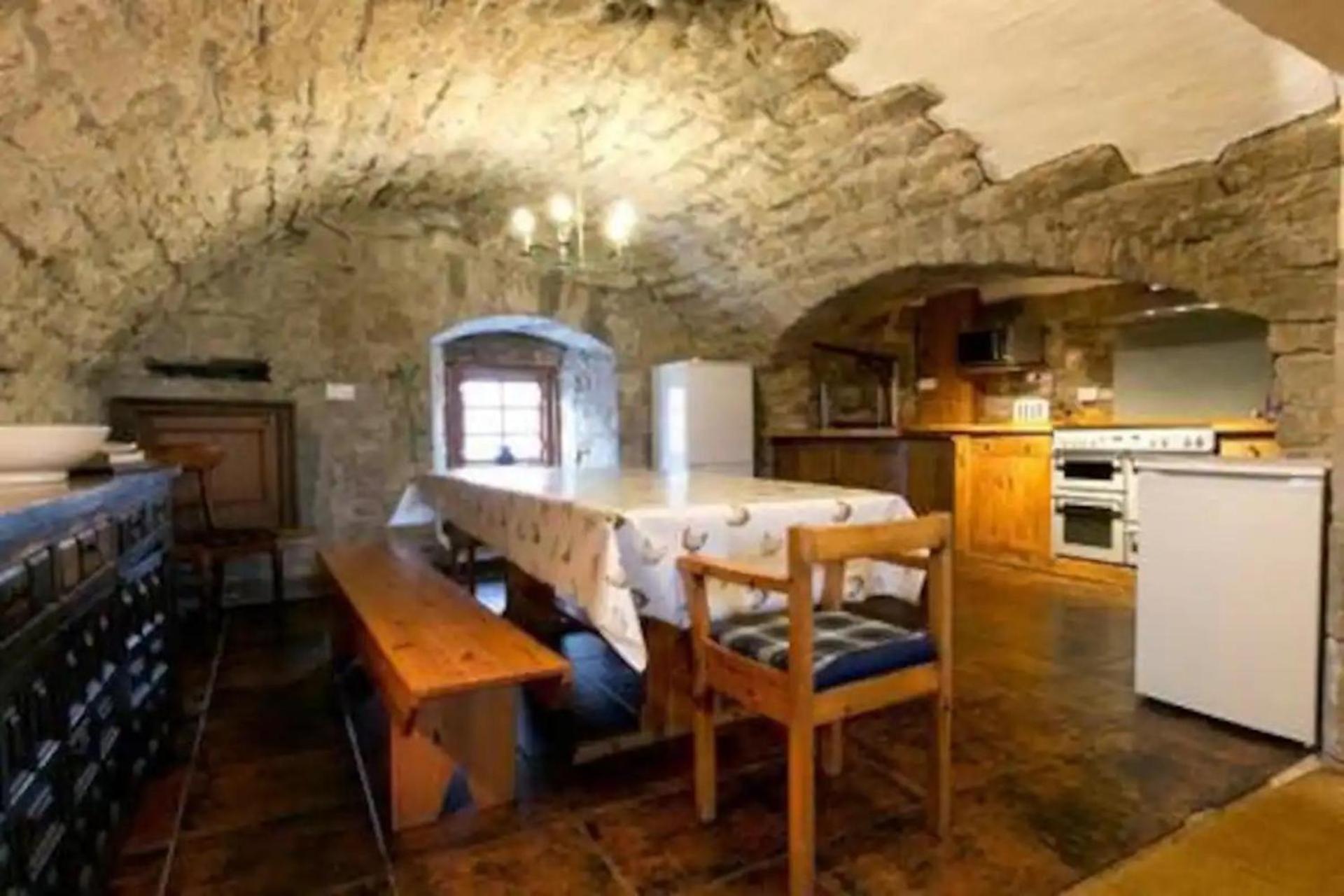 The Manor At Plane Castle Villa Falkirk Exterior photo