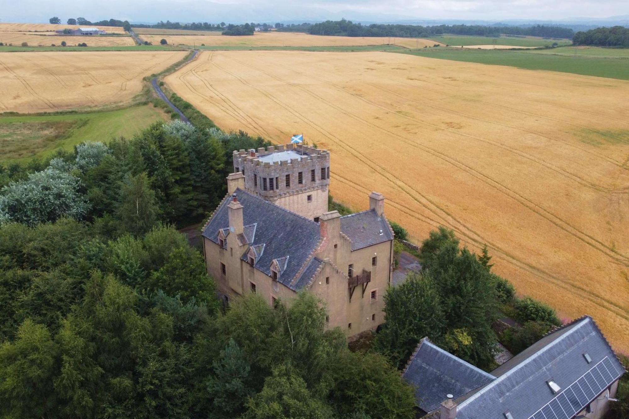 The Manor At Plane Castle Villa Falkirk Exterior photo